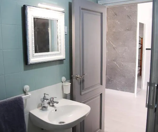 La Luz De Cande * קנדלדה